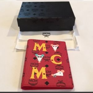 🐭🌎MCM🌍🐭 Year of the Rat/Mouse Passport Holder